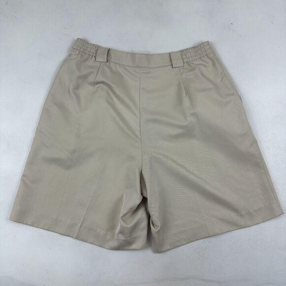 VTG Tail Beige High Waist Pleated Golf Shorts Women’s Size 16 100% Polyester - Picture 7 of 9